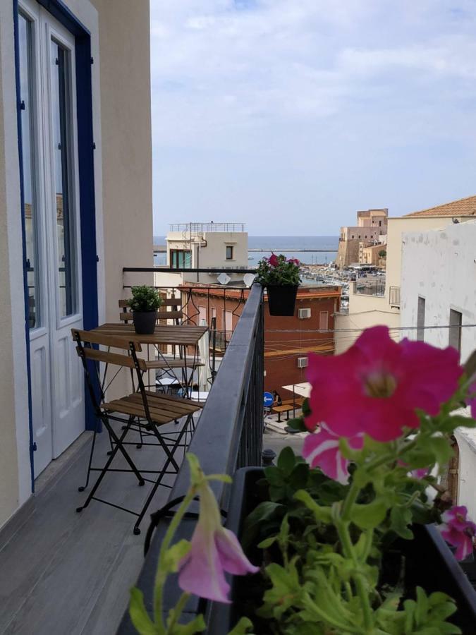 Marina Blu Rooms Castellammare del Golfo Exterior photo